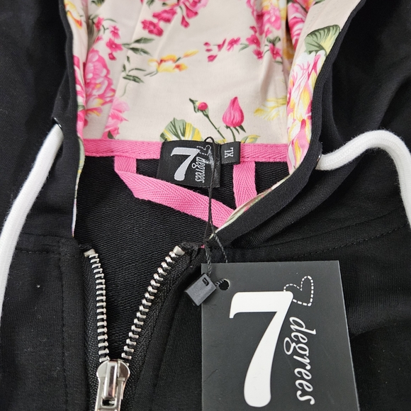 Floral Lined Black Hoodie for Women - Picture 2 of 6